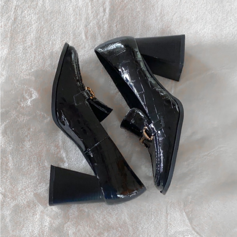 Raid heeled loafers in black patent leather